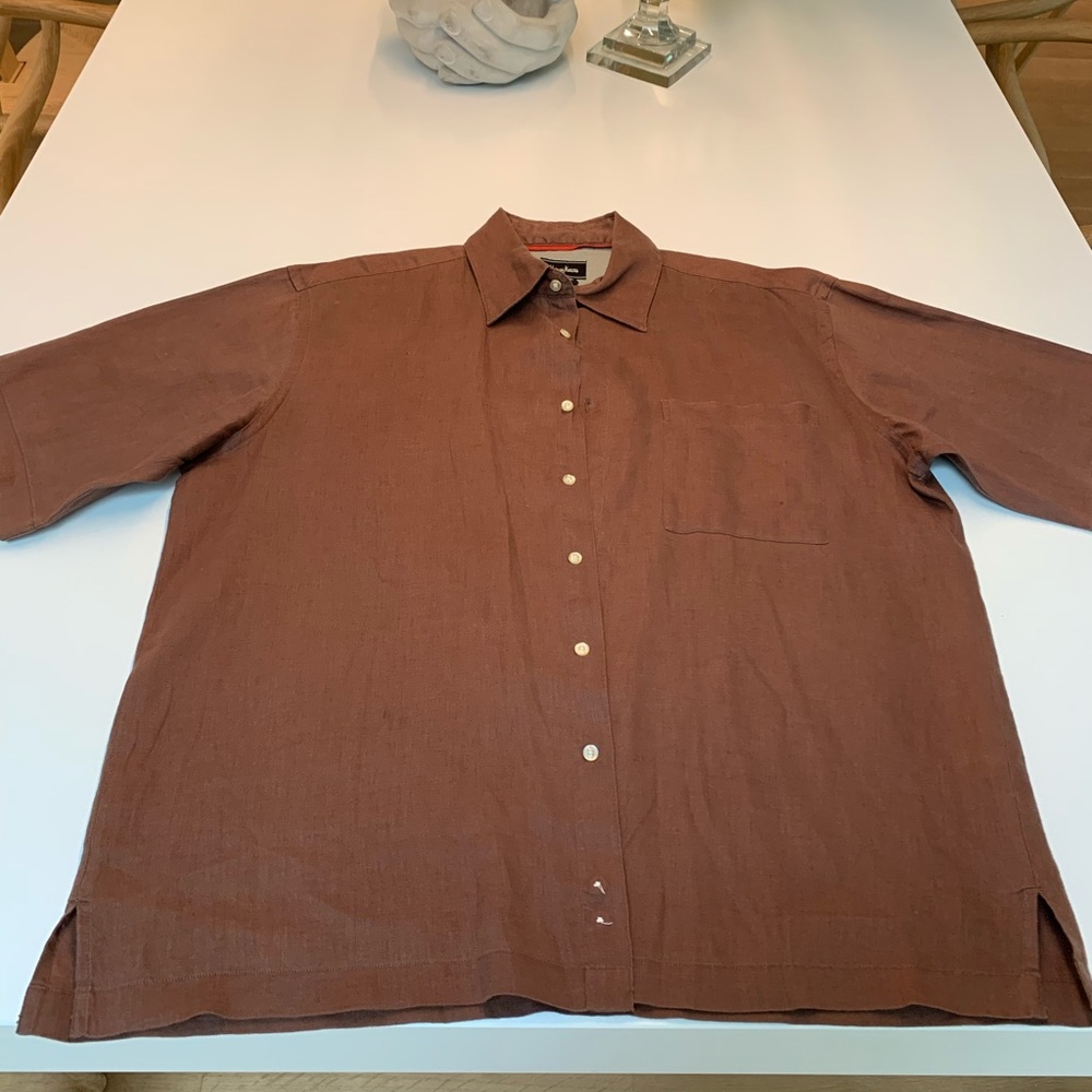 COPY - Neiman Marcus Short Sleeved Linen Button Down